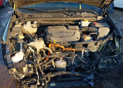 2018 Chrysler Pacifica Hybrid Touring L from USA, damaged, VIN 2C4RC1L7XJR183654